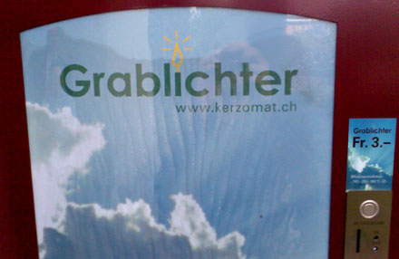 Kerzomat - was es nicht alles gibt... (Friedhof Sissach, April 2007)