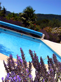 Seillans (Var), 12. Juni 2007, 12.10 Uhr