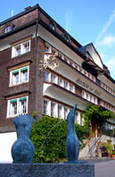 Gathaus Rössli am Dorfplatz in Mogelsberg (klicken für grosse Fassung)