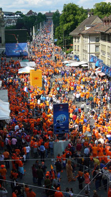 Kornhausplatz Bern, Freitag, 16.30 Uhr (13. Juni 2008)
