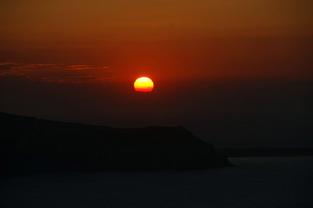 Sonnenuntergang auf Santorini - mit der Sony A350 und 250mm Brennweite endlich wirklich gut aufnehmbar (August 2008) - Klicken für mehr Bilder